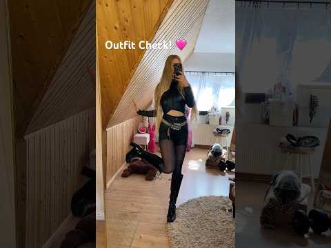 Was sagst du so zu meinem Outfit? 🫣