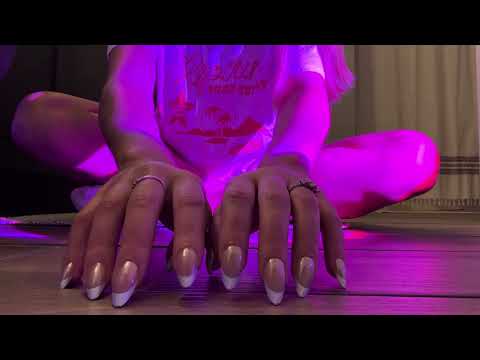 ASMR Floor Tapping & Scratching | Fast to Slow & Hand Movements ✨