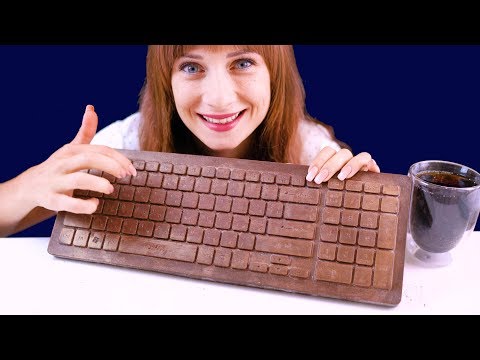 ASMR EATING EDIBLE CHOCOLATE KEYBOARD EXTREME CRUNCHY EATING SOUNDS/MUKBANG