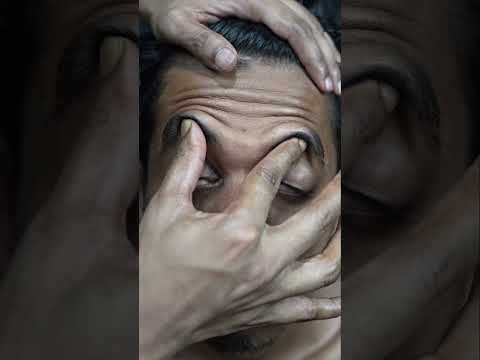 Head Massage And Back Body Massage With Neck Cracking ASMR #shorts