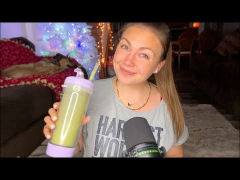 ASMR| WHISPER RAMBLE w/ TAPPING💚