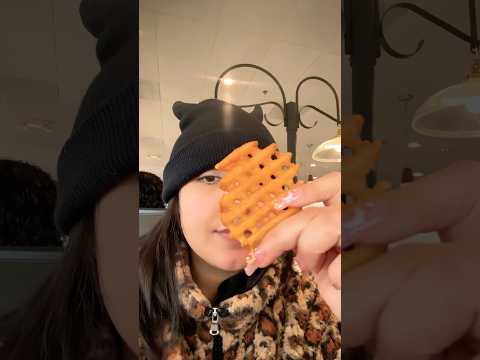 WAFFLE FRIES ASMR | crunchy CRISPY fries eating sounds #asmr #waffle