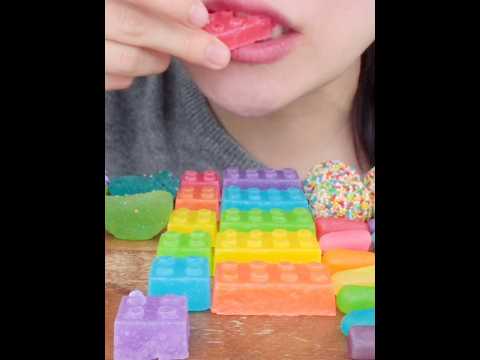 EDIBLE CRUNCHY LEGO BLOCK EATING SOUNDS #asmr #mukbang #咀嚼音 #eatingsounds