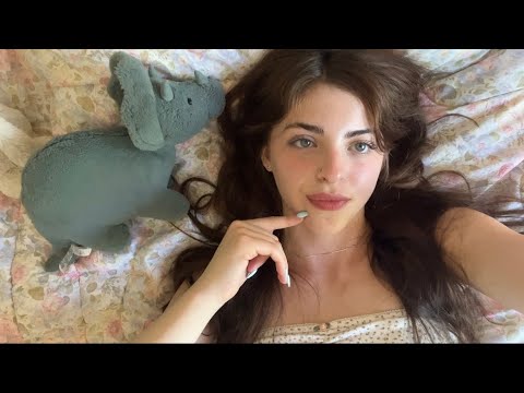 what's in my bag asmr (rambling, tapping, high energy)