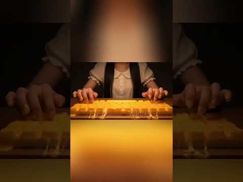 Chessy Keyboard #asmrsounds #asmrkeyboard #asmrvideo