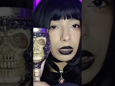 ASMR: namorada vampira roleplay parte 5 #asmrshort #cosplay #asmr