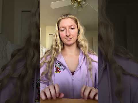 ASMR Desk Tapping and Scratching #asmrsounds #tappingandscratching #relax #scratchytapping #asmr