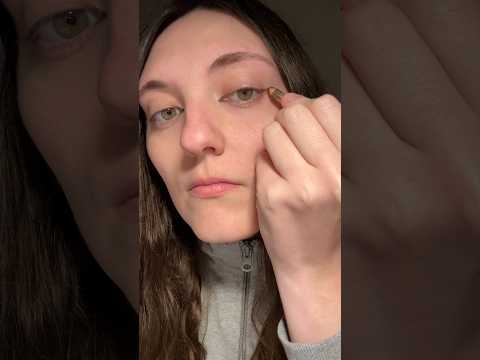 Make-Up Random ASMR 🤍 #asmr #shorts #makeup #asmrvideo