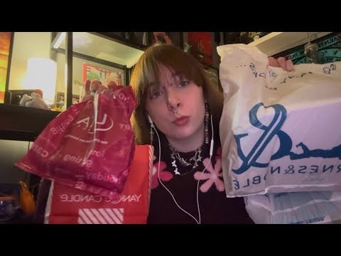 asmr shopping haul!🛍️ (barnes&noble, 5 below, Ulta, yankee candle, and more!)
