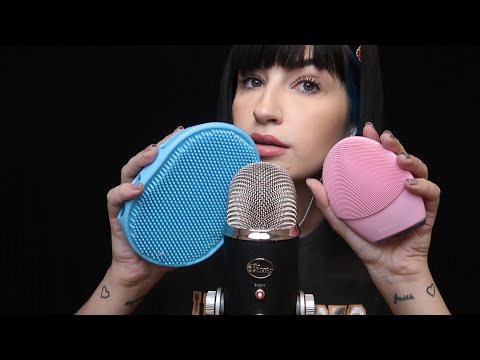 ASMR - RELAXANDO COM SONS DE ESPONJA DE SILICONES DIFERENTES!