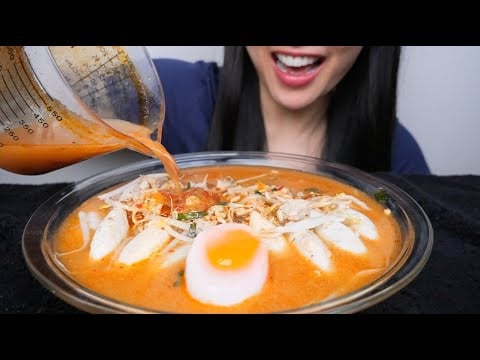 TOM YUM NOODLE SOUP (ASMR EATING SOUNDS) NO TALKING | SAS-ASMR