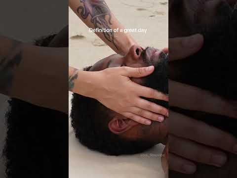 face massage on the beach