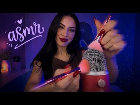 ASMR REAL FAST AND AGGRESSIVE TRIGGERS IN YOUR EARS