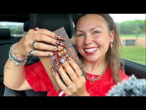 asmr/ tapping, clacking, + whispering❤️✨ (show and tell)