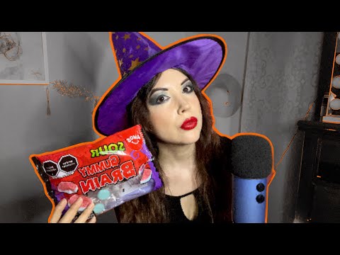 ASMR Comiendo GOMITAS y Contando Historias de TERROR 👻 | Especial de HALLOWEEN! 🎃