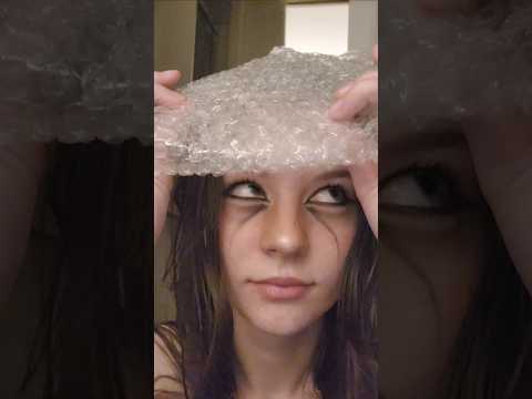 bubblewrap anticipation asmr #asmr #asmrsounds #bubblepop #fyp #makeup #munasmr #foryou #viral