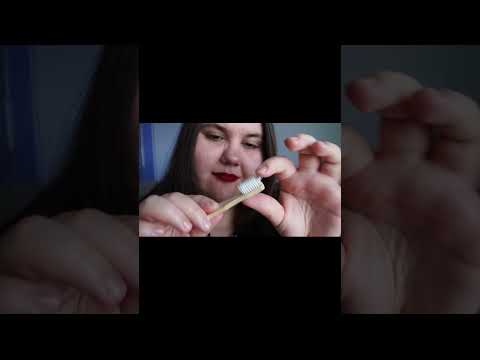 ASMR: Lightly Touching a Small Brush | Soft Trigger Sounds