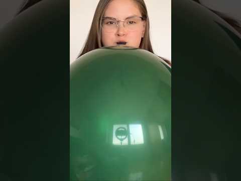 So Big 💚😮 ASMR Balloons #asmr #balloon #funny