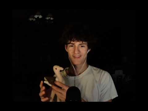 ASMR feat. Stretch the Ostrich :) (lo-fi, soft spoken, low quality, stretch :)