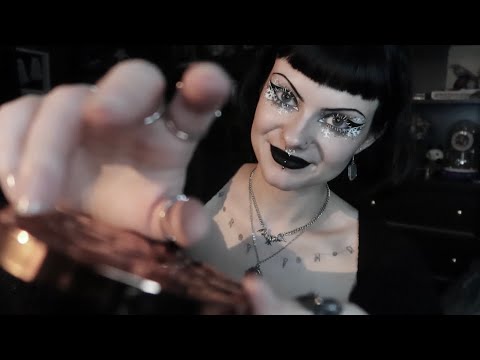 ASMR | Finally Doing More Build Up Tapping 🫶🏻 visual triggers, scratching, whispering, etc.