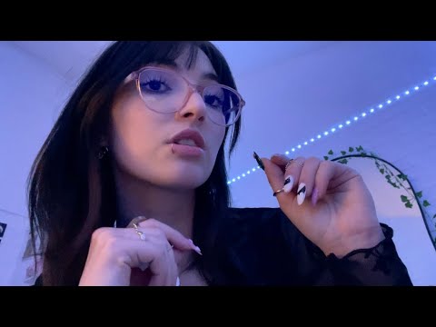 ASMR | Mouth sounds + trigger words en español y en ingles para DORMIRTE YA (si entras ahoraAaaAA)
