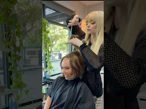 Cutting My Hair Stylist’s Hair #ASMR insta @/hair_by_lyndi