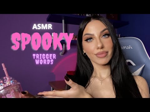 ASMR - CAREZZE E PAROLE SUSSURATE PER FARTI ADDORMENTARE ( spooky trigger words asmr)