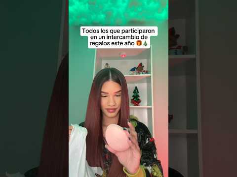 POV: participaste en un intercambio de regalos este año 🎁🎄 #shorts #viralshorts