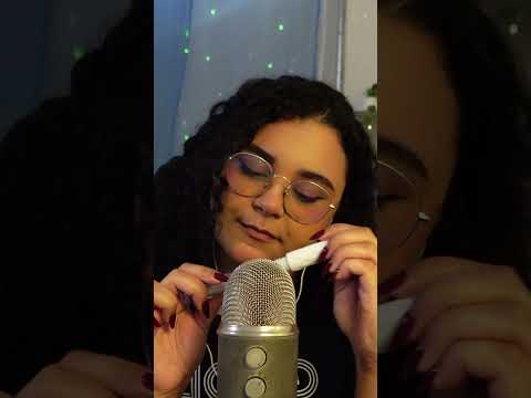 ASMR BATALHA DE MICROFONE Blue yeti ou Tascam?