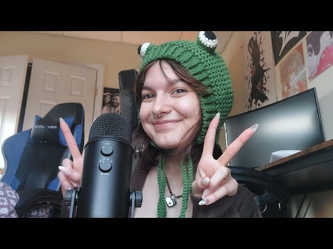 ASMR Tingly Trigger Words With Mic Scratching, And Hand Movements❣️