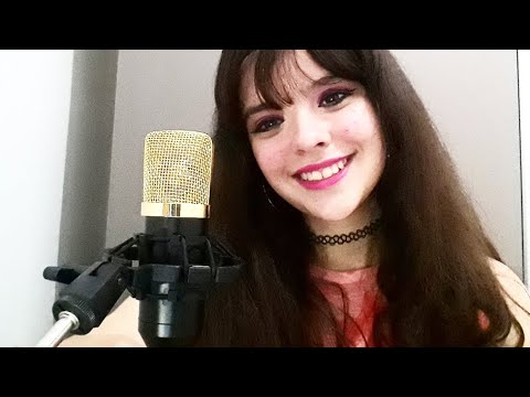 ASMR Português: Sons com a boca, pincel na câmera + sons aleatórios.