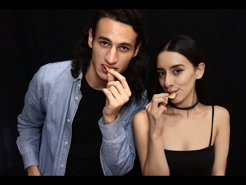 ASMR - SONIDOS CRUJIENTES CON MI NOVIO