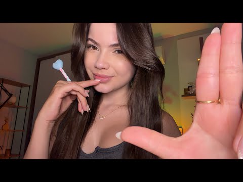 ASMR | Garota Desenha no Seu Rosto Durante a Aula ✏️📚👩‍🎨