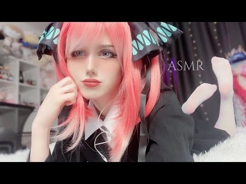 ♡ ASMR: Kisses With Nino Nakano