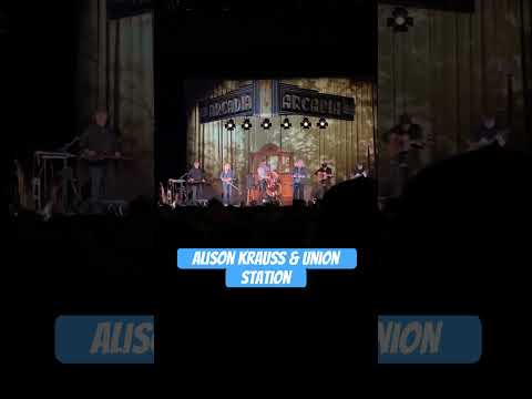 Alison Krauss & Union Station Live in West Virginia 🎻