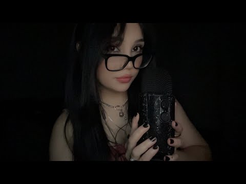 ASMR Reminding you I love you 😽 (positive affirmations) 