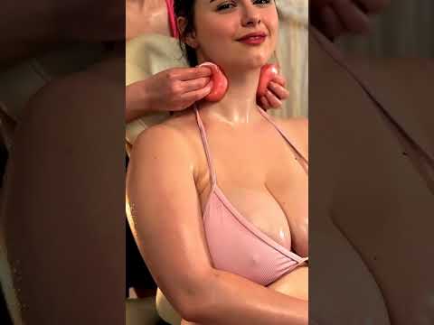 Watch as Kate focuses on neck massage techniques with warm stones and gentle strokes

neckmassage,wa