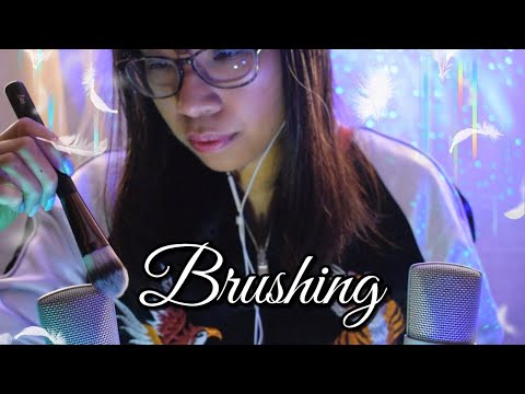 ASMR: Soft & Gentle Mic Brushing ✨ (+ Tongue Clicking & Whispering) [Binaural]