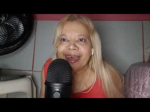 ASMR :  Sons de mãos  com sons  de boca  para relaxar.  😴😴💤