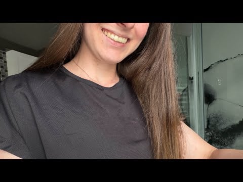 ASMR MOUTH SOUNDS & TAPPING