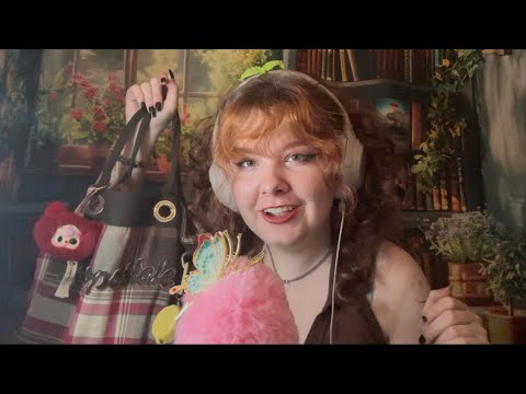 What’s in my bag? ASMR :D