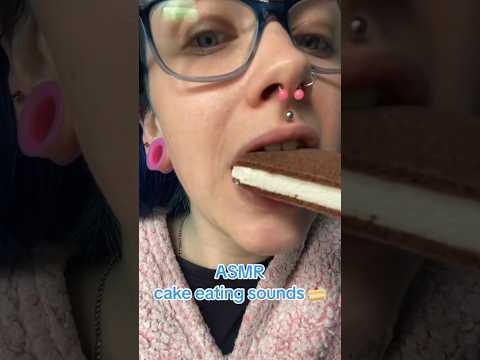 basically a cake i guess 🤔 (full on ✅⏰) #asmreating #shorts #asmr #eatingsounds