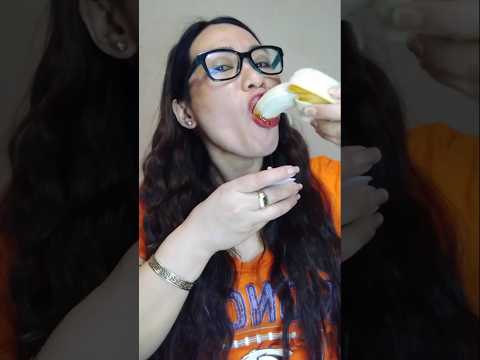 BANANA WITH SYRUP #mukbang #shortsfeed #everyone #asmr