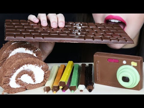 ASMR EDIBLE KEYBOARD, CAMERA, SWISS ROLL & EDIBLE CRAYONS (Chewy EATING SOUNDS) No Talking MUKBANG