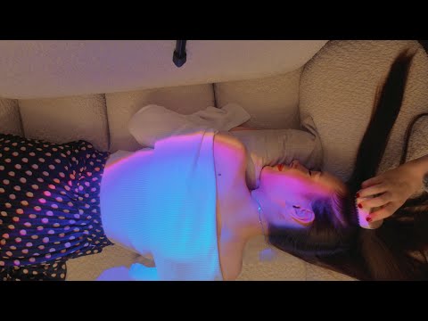 Türkçe ASMR -Arkadaşım Saçlarımı Tarayıp ASMR Yapıyor-Ağız Sesleri-Sakinleştirici Müzik Eşliğinde
