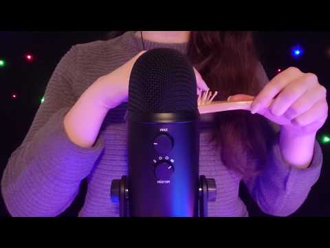 ASMR - Playing With & Brushing My Hair (Slow Tapping & Scratching On Brush) [No Talking]