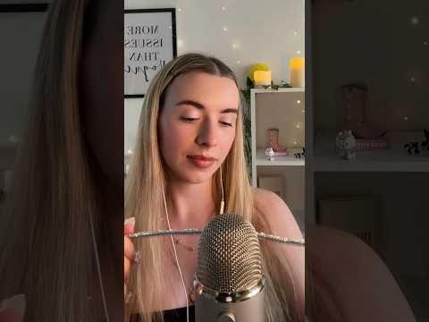 Rate this ASMR mic trigger out of 10 🎙️⭐️ #asmrmicsounds #asmrtriggers