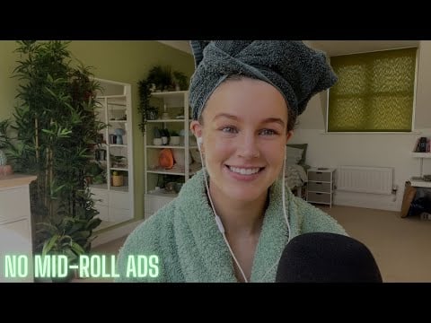 what's in my toiletry bag for 9 months travelling 🧼 asmr