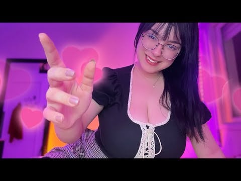 ASMR 💞 NAMORADA TE DA UMA MASSAGEM E CUIDADOS ANTES DE DORMIR【4K】 
