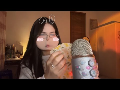 Honq•Asmr || tapping những thứ có trên bàn